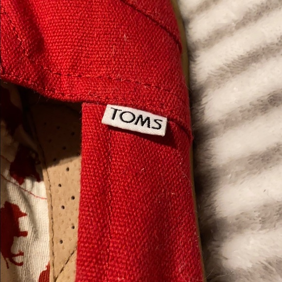 Toms ! - Picture 5 of 5